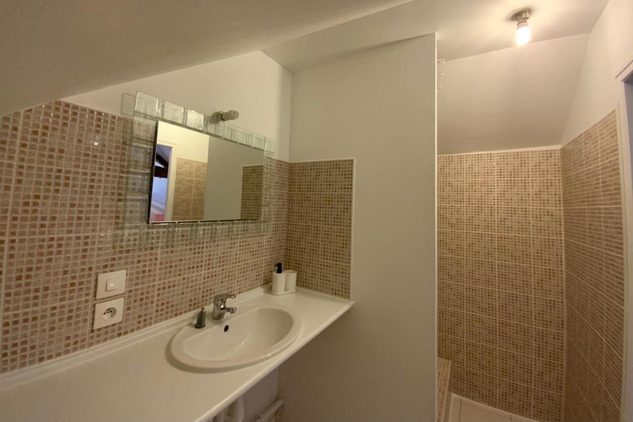 La Vue Loire Appartement Saint-Denis-de l'Hotel ภายนอก รูปภาพ