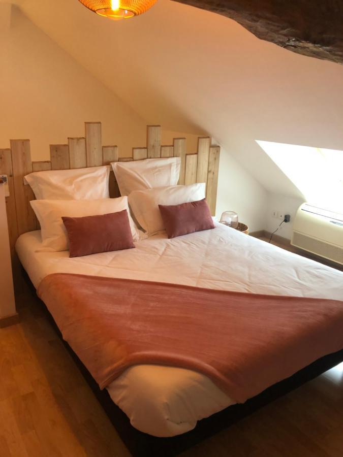 La Vue Loire Appartement Saint-Denis-de l'Hotel ภายนอก รูปภาพ