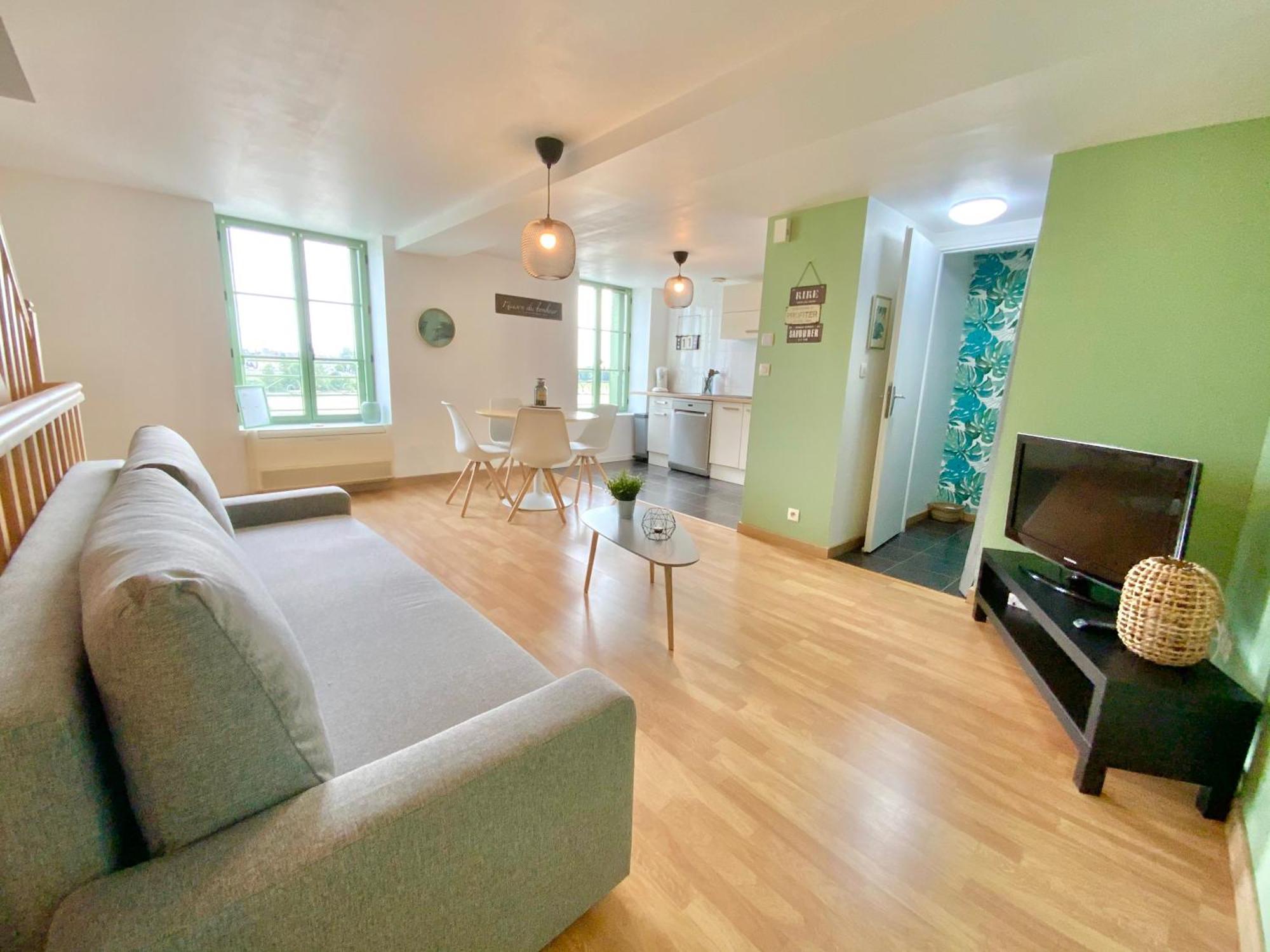 La Vue Loire Appartement Saint-Denis-de l'Hotel ภายนอก รูปภาพ